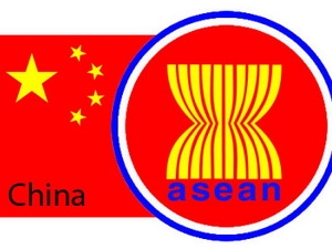 ອາຊຽນ - ຈີນ ສະເຫຼີມສະຫຼອງ 10 ປີແຫ່ງວັນສ້າງຕັ້ງການພົວພັນຄູ່ຮ່ວມມືຍຸດທະສາດ